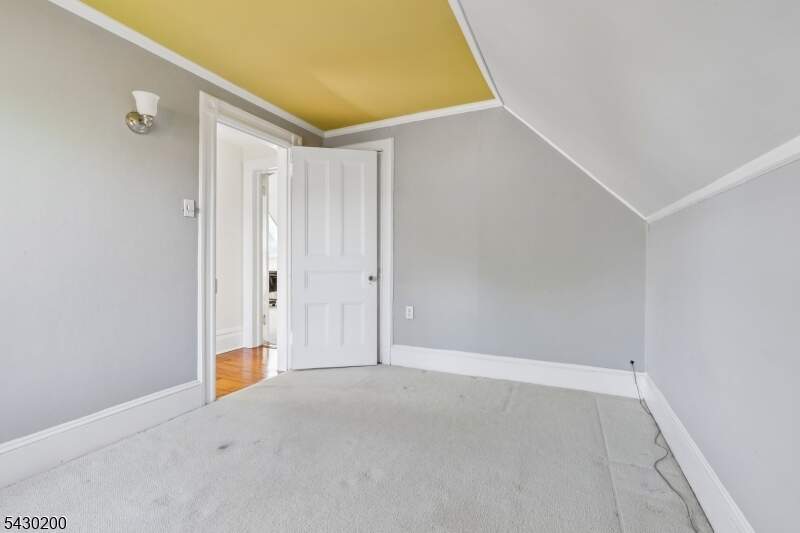 4 Bedroom Single Family Home/House's Image 31
