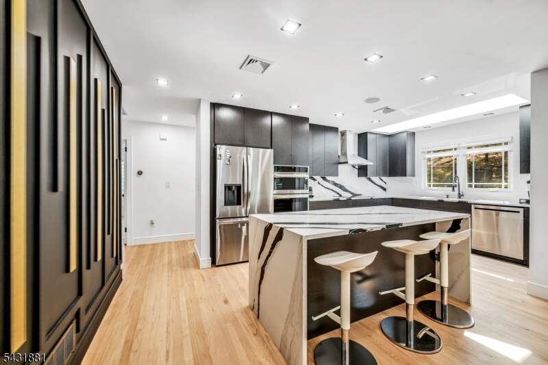 3 Bedroom Single Family Home/House's Image 14