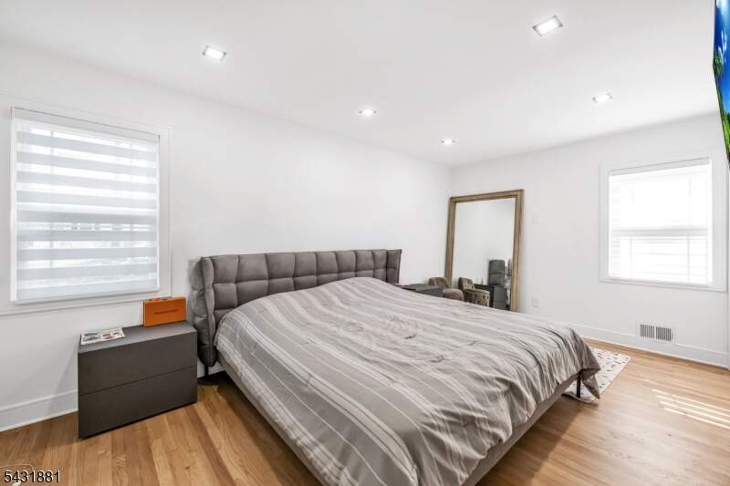 3 Bedroom Single Family Home/House's Image 20