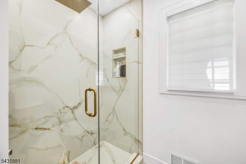 3 Bedroom Single Family Home/House's Image 26