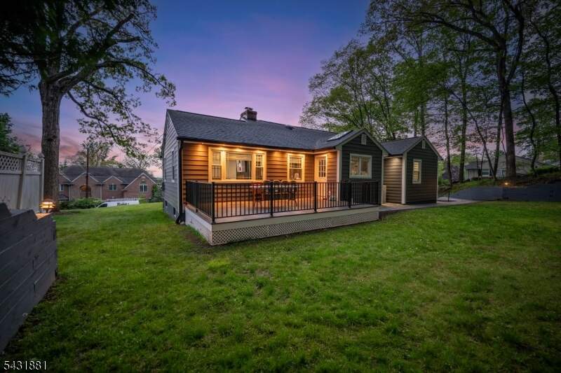 3 Bedroom Single Family Home/House's Image 38