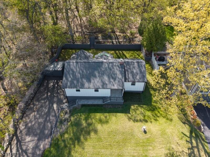 3 Bedroom Single Family Home/House's Image 45