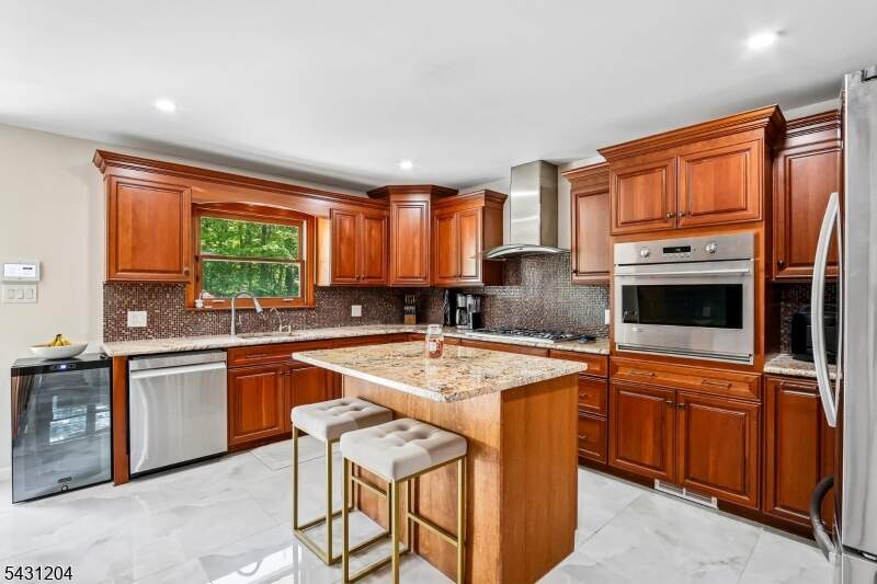 4 Bedroom Single Family Home/House's Image 9