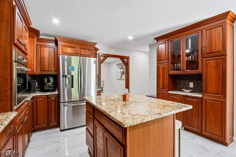 4 Bedroom Single Family Home/House's Image 12