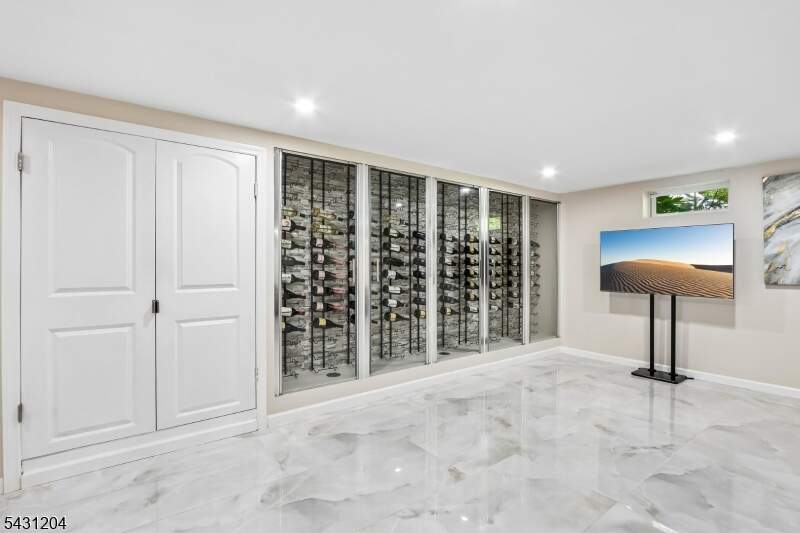 4 Bedroom Single Family Home/House's Image 28