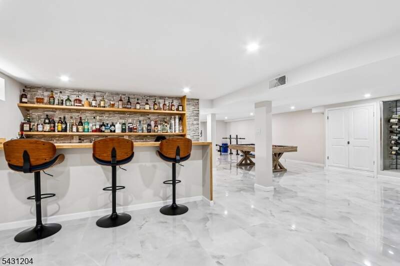 4 Bedroom Single Family Home/House's Image 33