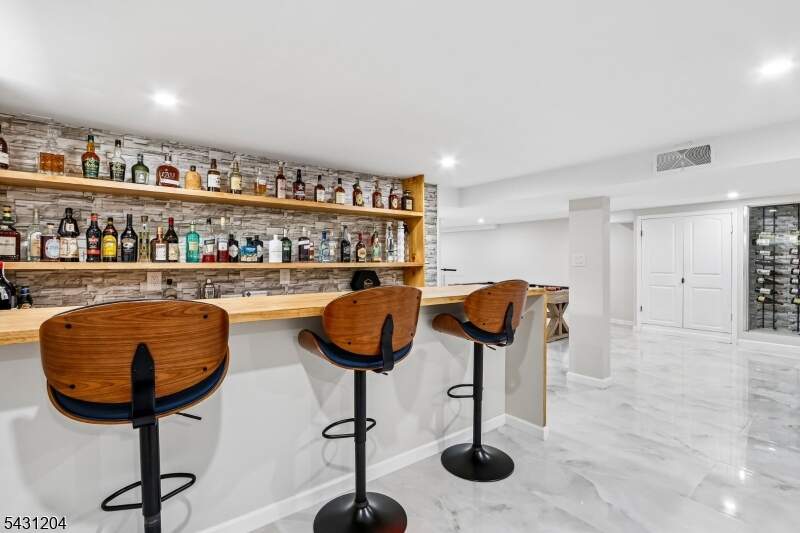 4 Bedroom Single Family Home/House's Image 34