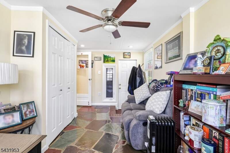 3 Bedroom Single Family Home/House's Image 18