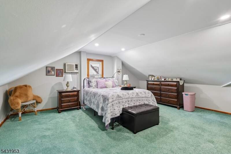 3 Bedroom Single Family Home/House's Image 19