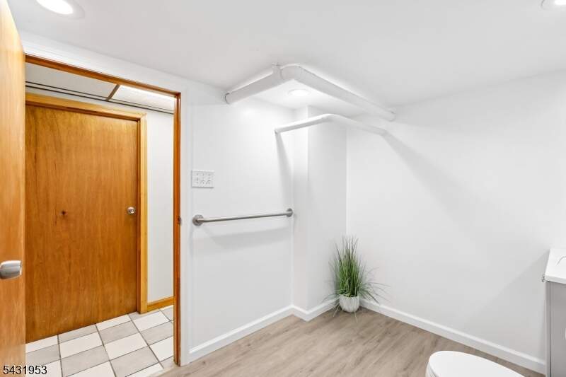 3 Bedroom Single Family Home/House's Image 29