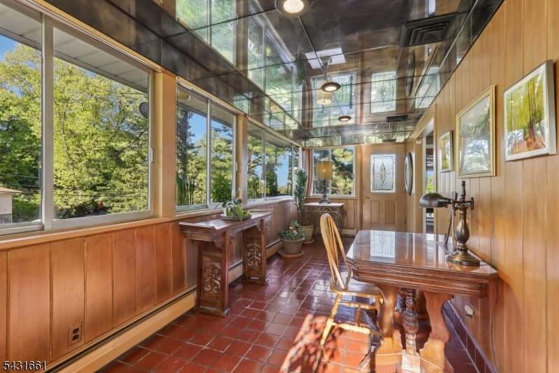 4 Bedroom Single Family Home/House's Image 13