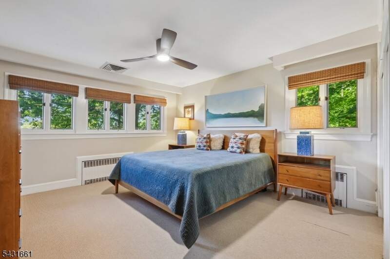 4 Bedroom Single Family Home/House's Image 14