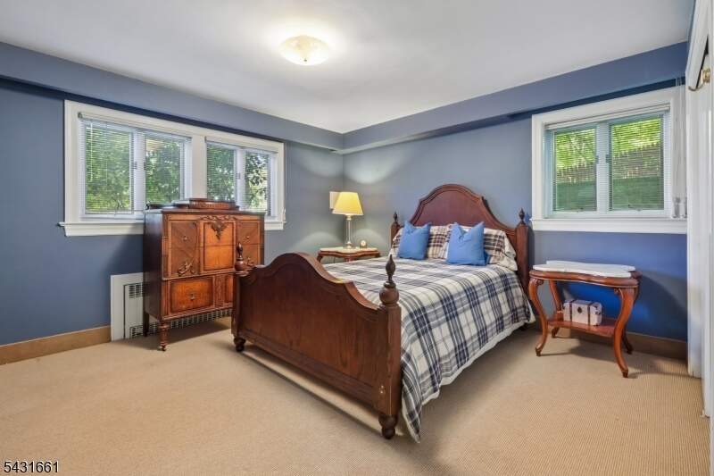 4 Bedroom Single Family Home/House's Image 25