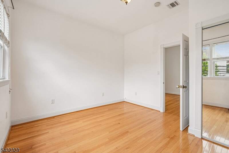 3 Bedroom Single Family Home/House's Image 22