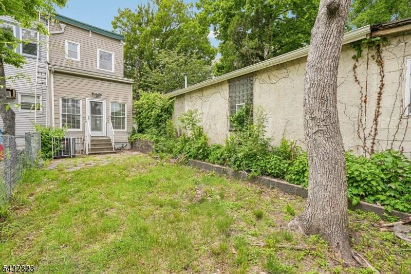 3 Bedroom Single Family Home/House's Image 26
