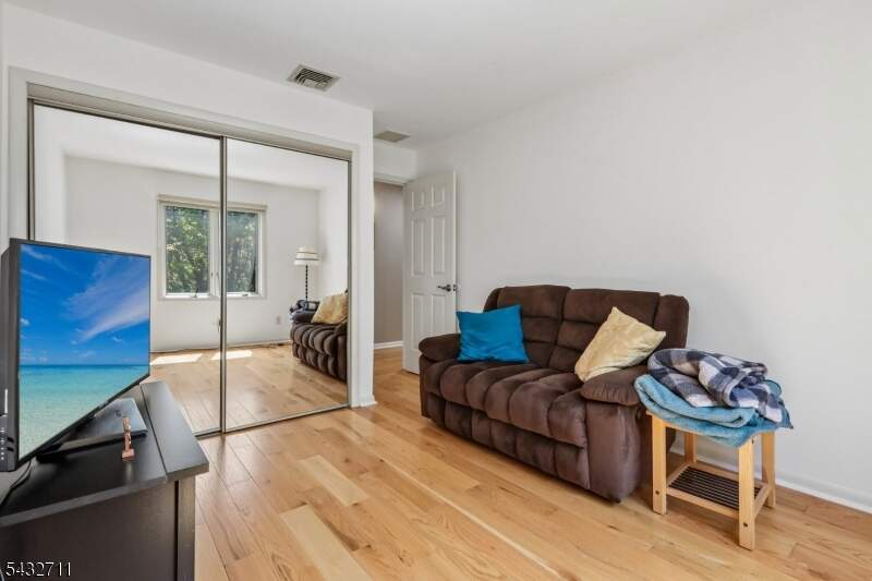 3 Bedroom Apartment/Flat's Image 26
