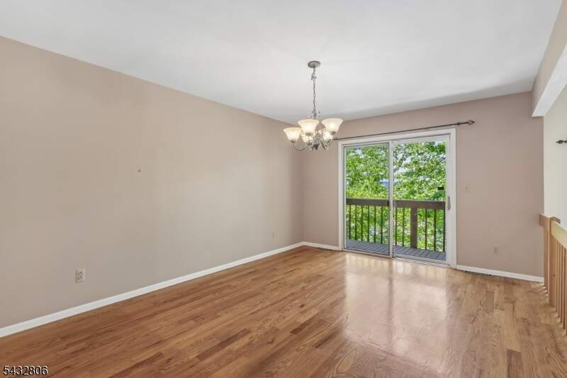 2 Bedroom Apartment/Flat's Image 10