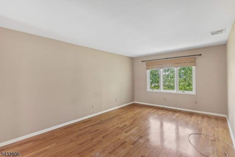2 Bedroom Apartment/Flat's Image 15