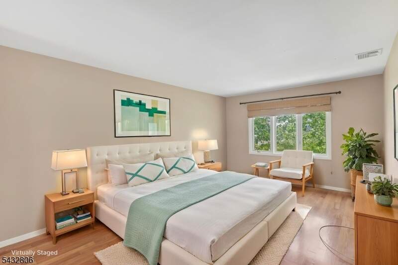 2 Bedroom Apartment/Flat's Image 16