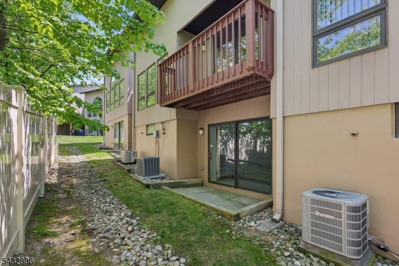 2 Bedroom Apartment/Flat's Image 31