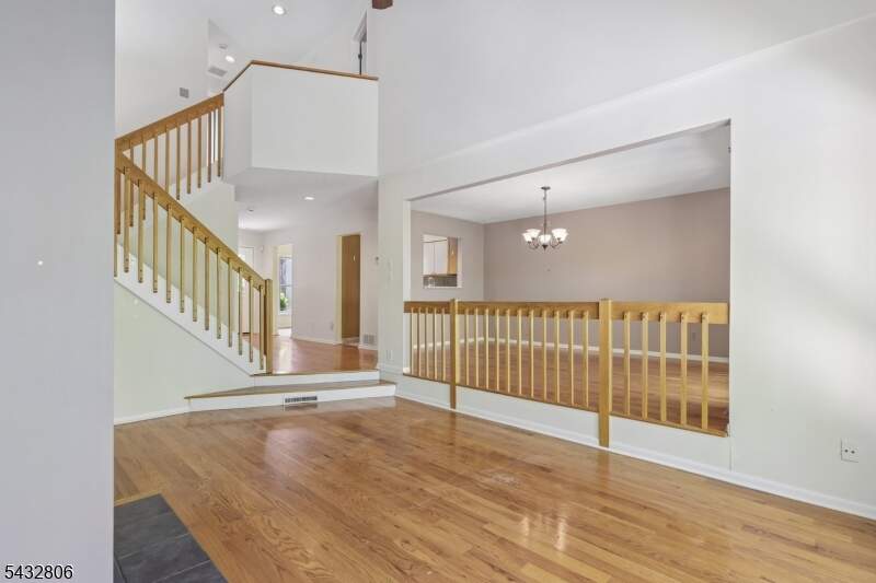 2 Bedroom Apartment/Flat's Image 4