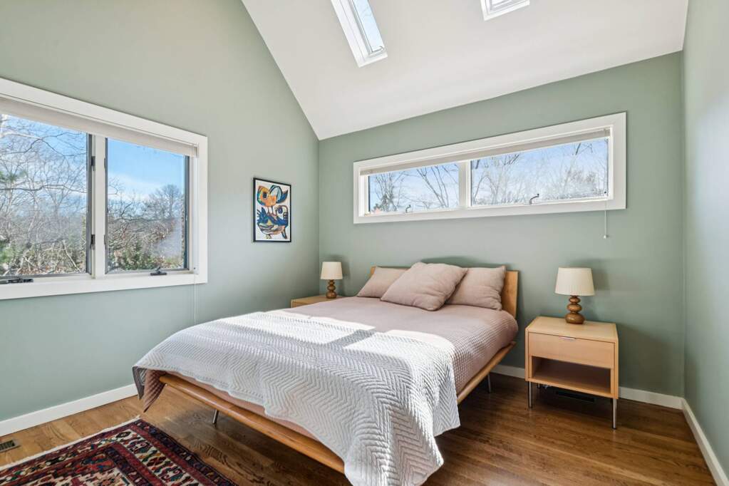 4 Bedroom Single Family Home/House's Image 10