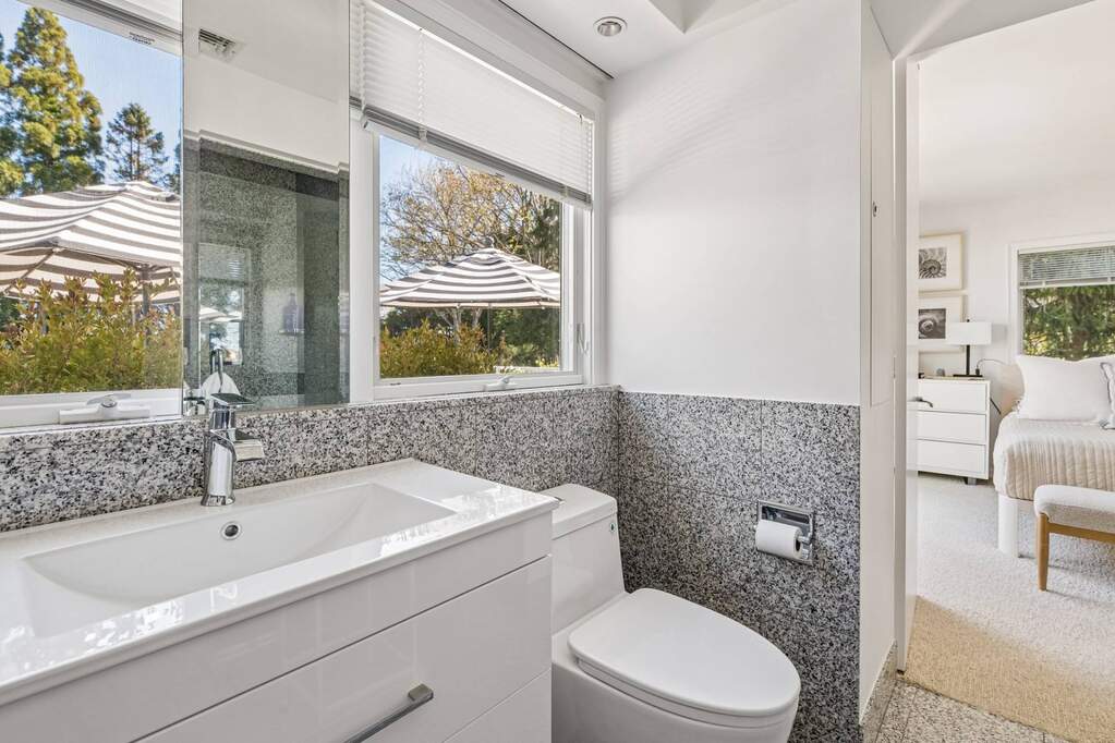 3 Bedroom Single Family Home/House's Image 21