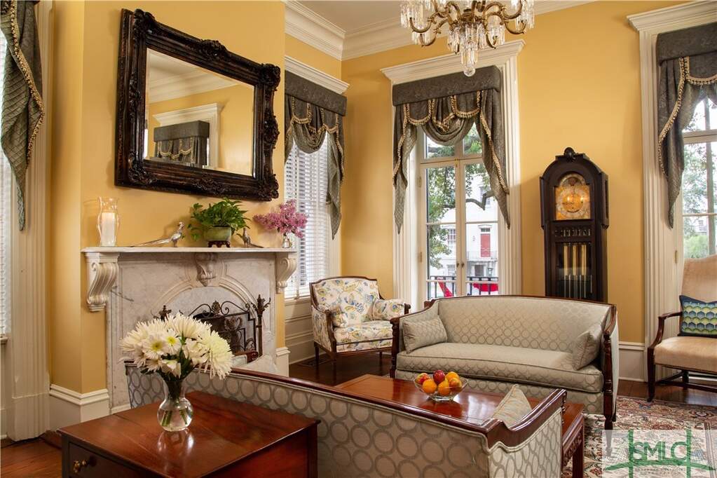 10 Bedroom Villa/Townhouse's Image 12