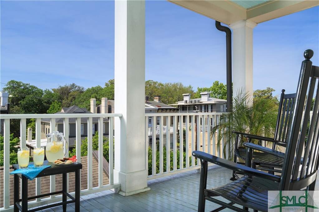 10 Bedroom Villa/Townhouse's Image 47