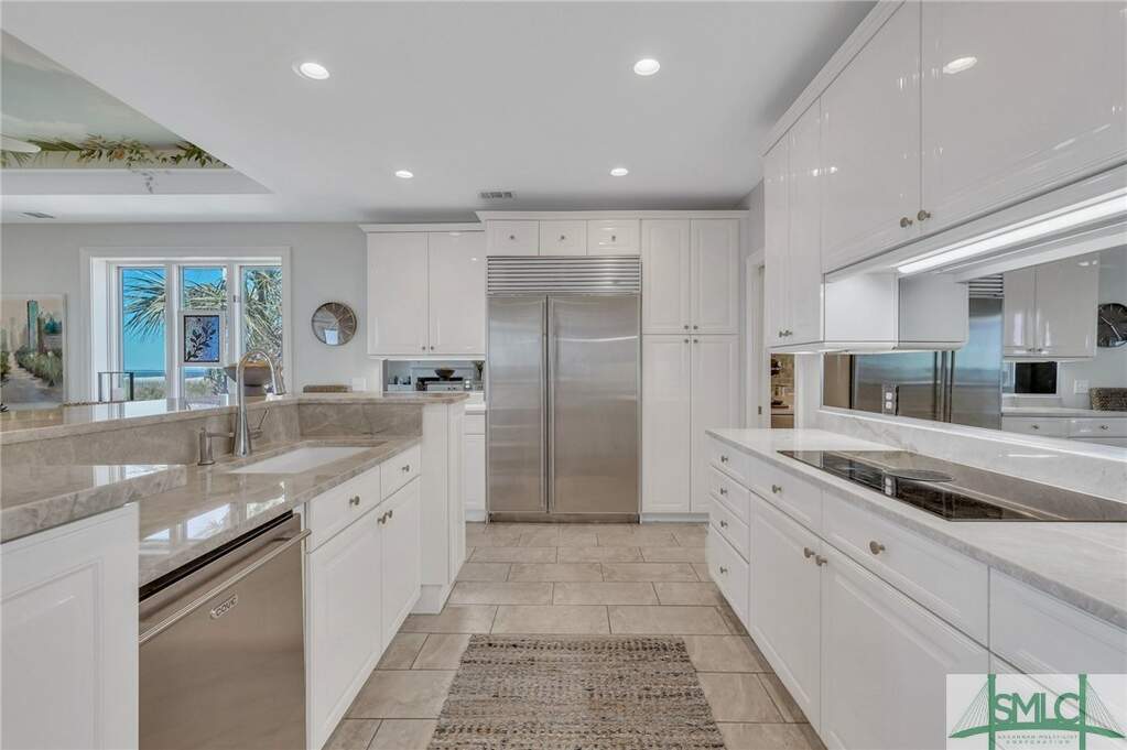 4 Bedroom Single Family Home/House's Image 8