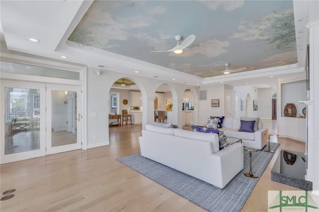 4 Bedroom Single Family Home/House's Image 11