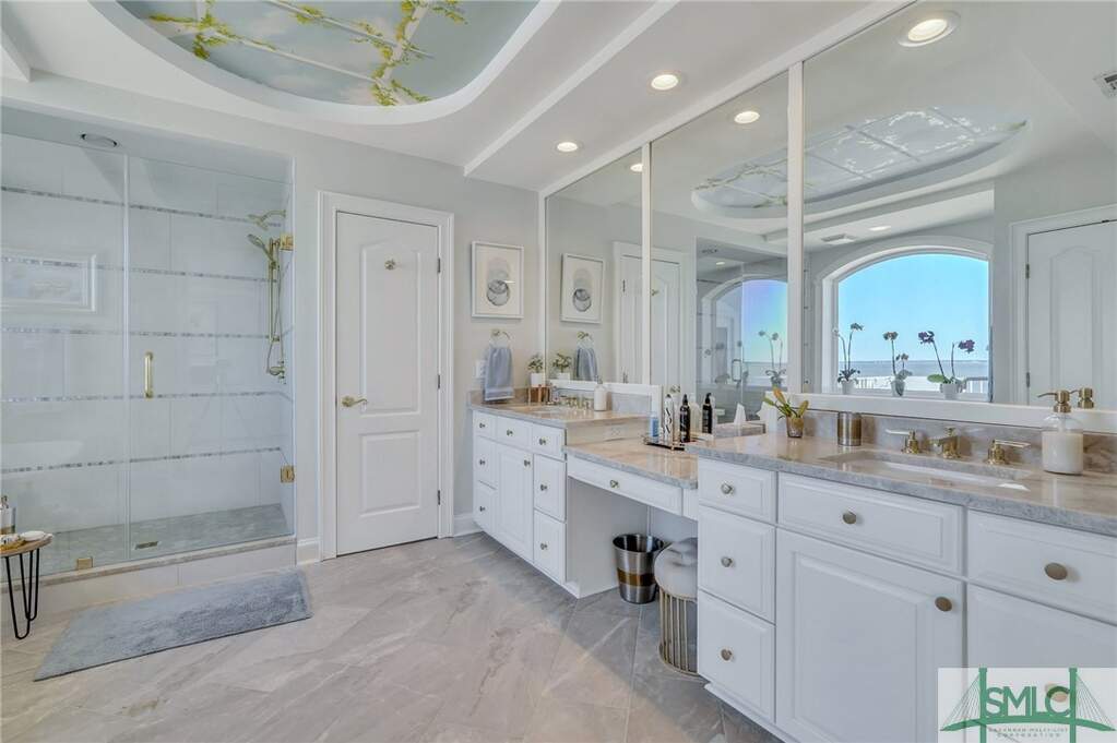 4 Bedroom Single Family Home/House's Image 23