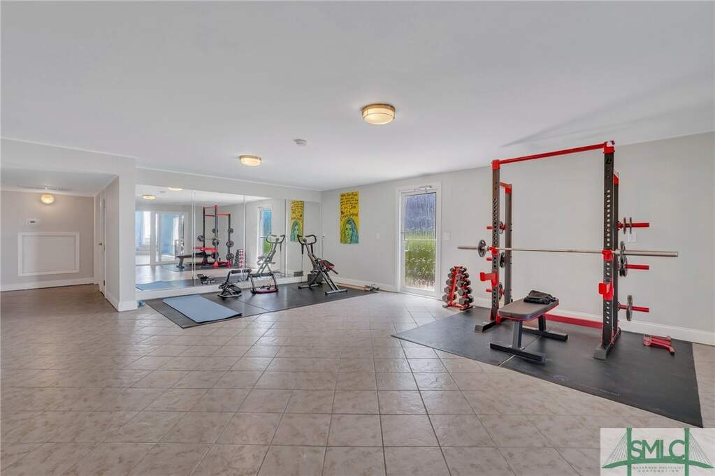 4 Bedroom Single Family Home/House's Image 34
