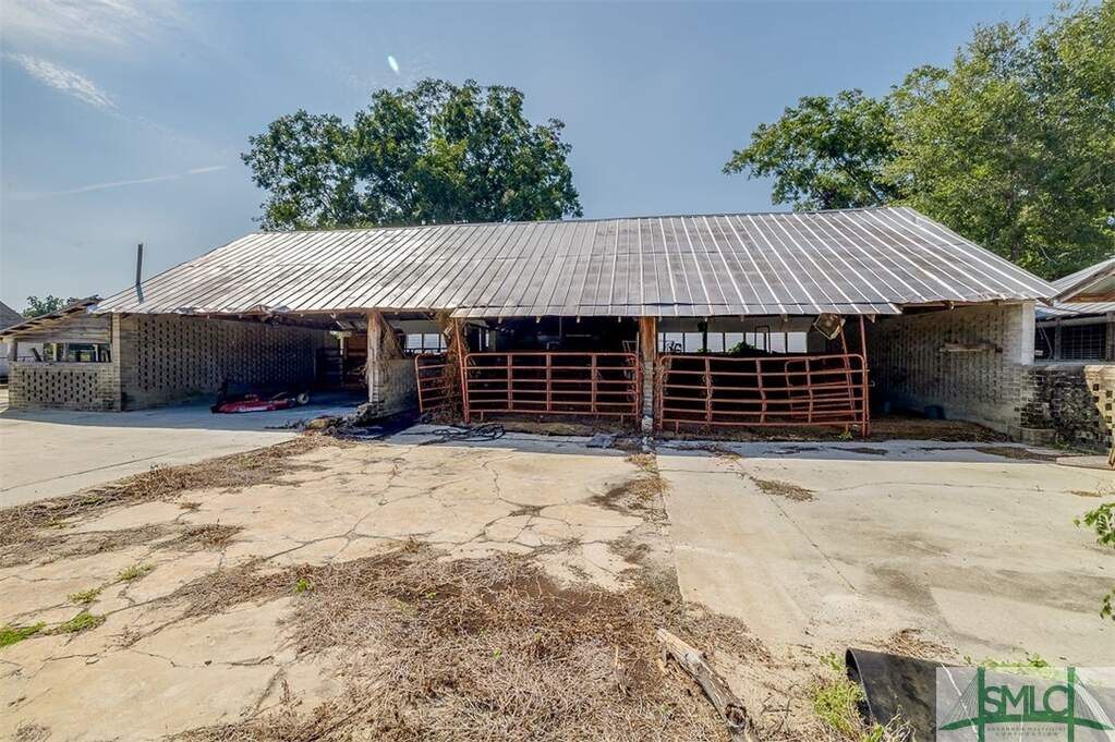 4 Bedroom Farm/Ranch/Plantation's Image 36