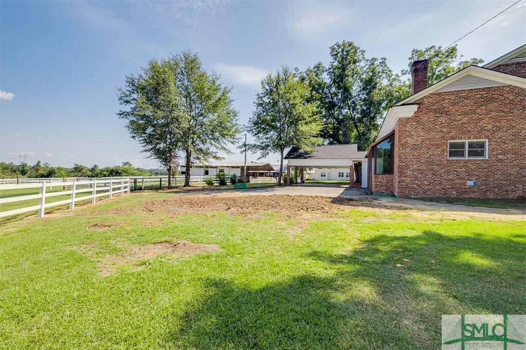 4 Bedroom Farm/Ranch/Plantation's Image 39