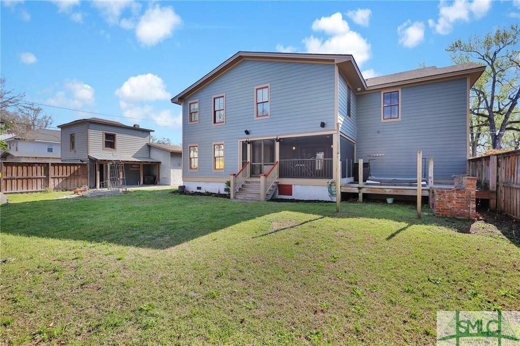 5 Bedroom Single Family Home/House's Image 32