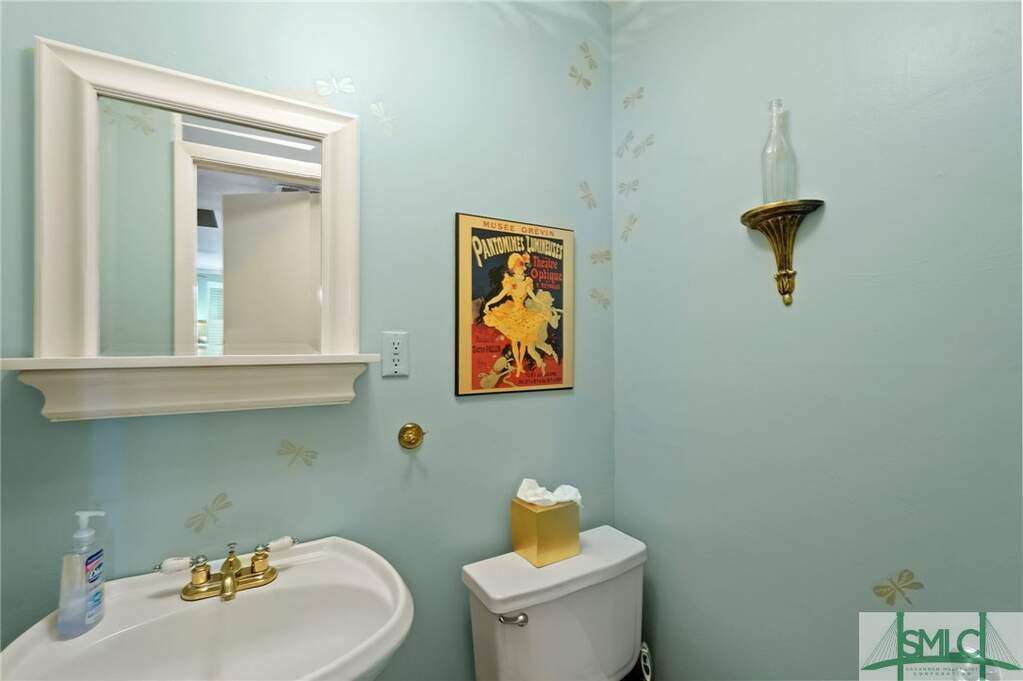 2 Bedroom Single Family Home/House's Image 7
