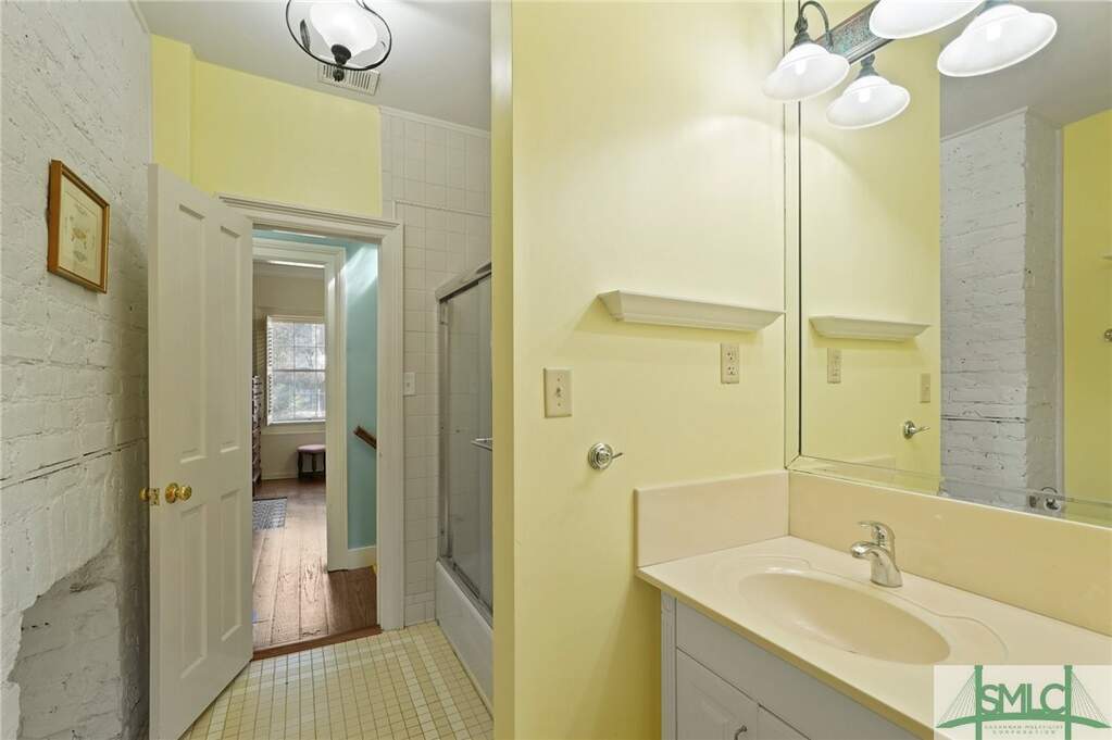 2 Bedroom Single Family Home/House's Image 25
