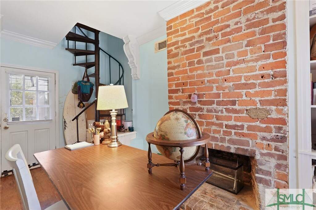 2 Bedroom Single Family Home/House's Image 32