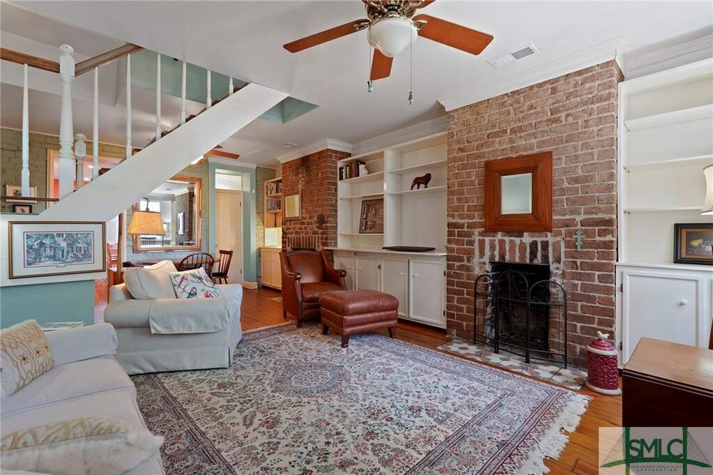 2 Bedroom Single Family Home/House's Image 3