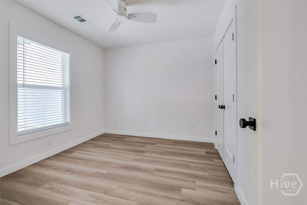 6 Bedroom Multi Unit's Image 53