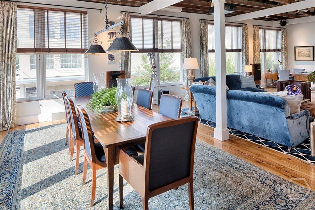 5 Bedroom Apartment/Flat's Image 3