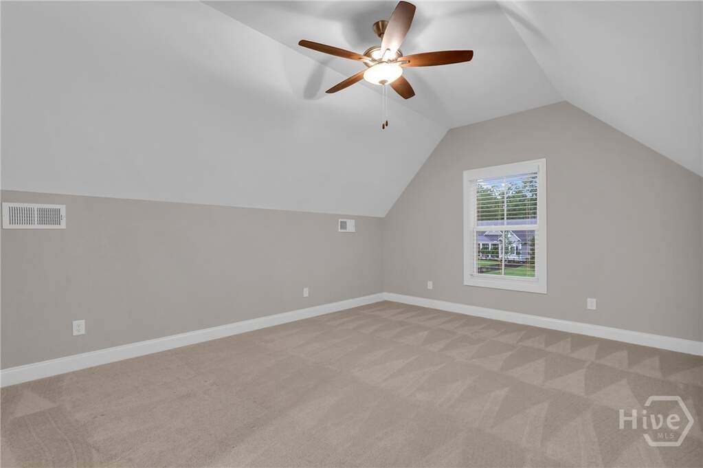 3 Bedroom Single Family Home/House's Image 27