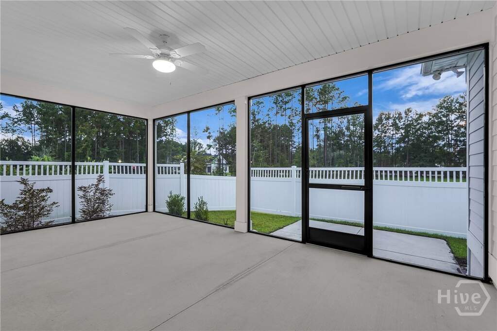 3 Bedroom Single Family Home/House's Image 33