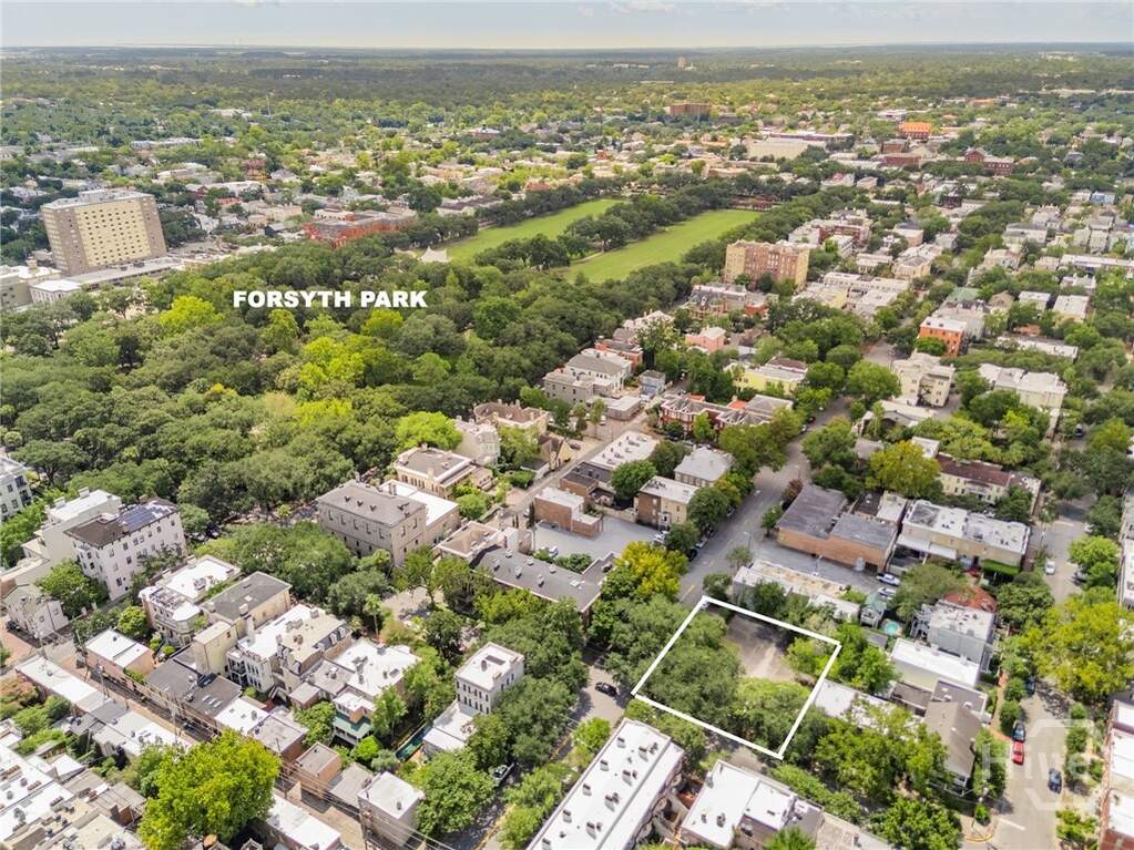 Land/Vacant Land's Image 4