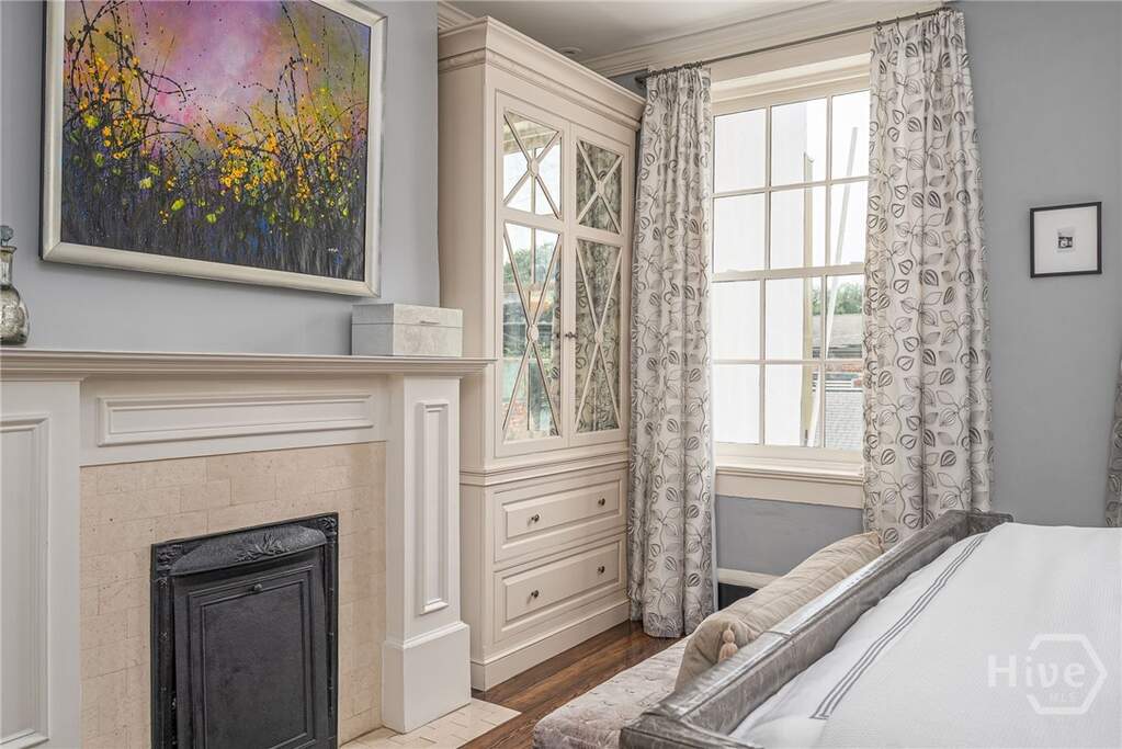 7 Bedroom Villa/Townhouse's Image 33