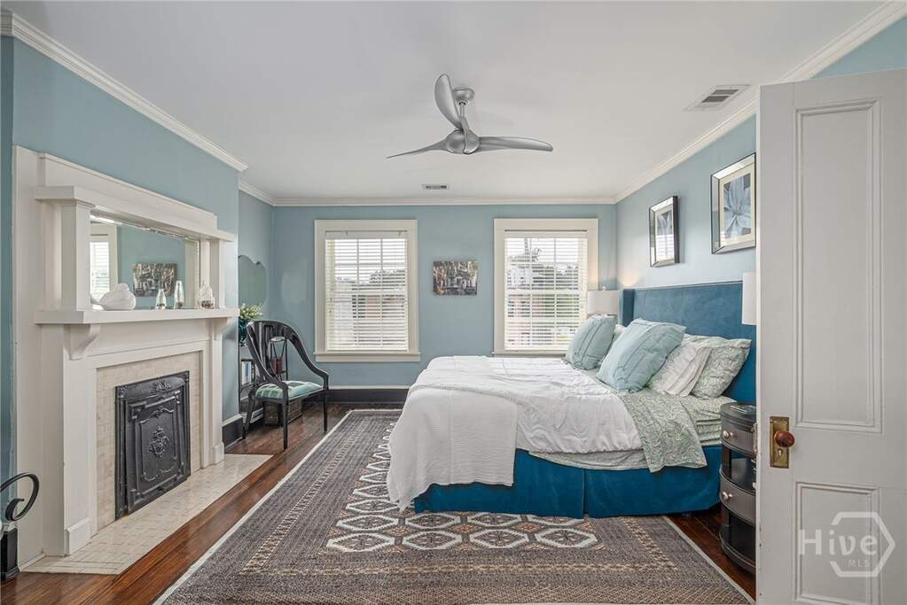 7 Bedroom Villa/Townhouse's Image 36