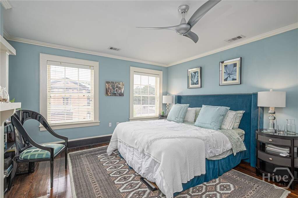 7 Bedroom Villa/Townhouse's Image 38