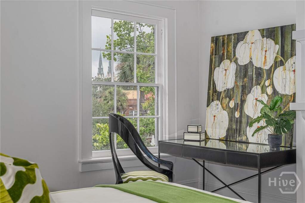 7 Bedroom Villa/Townhouse's Image 43
