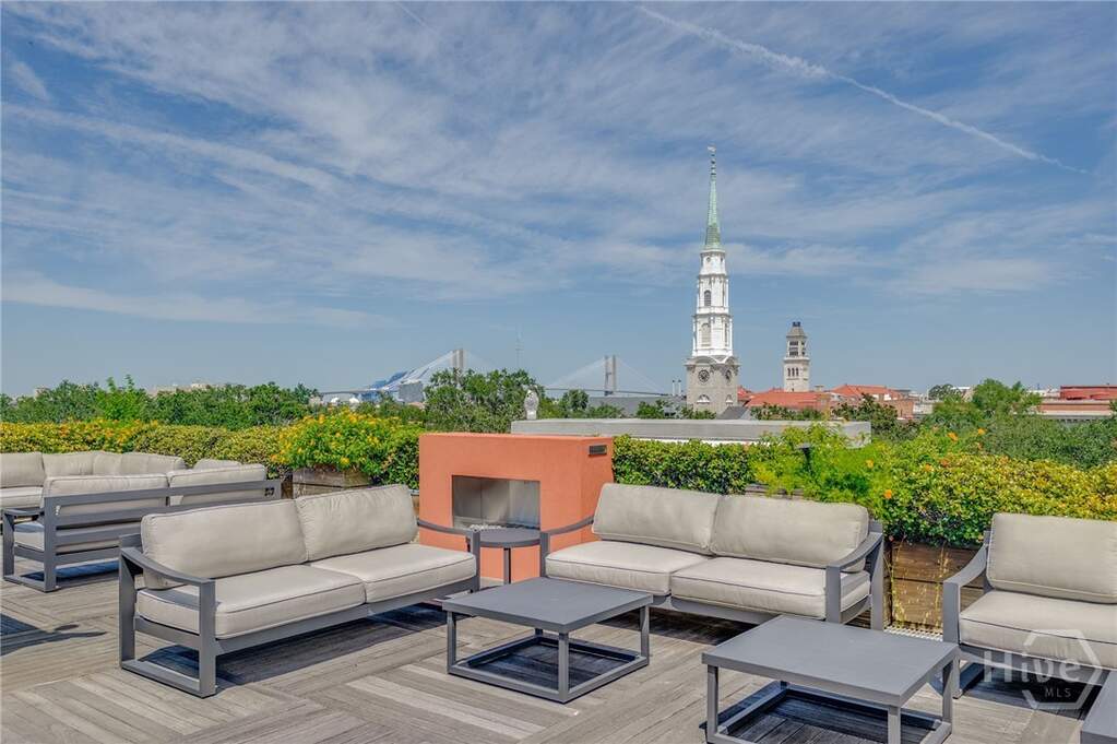 Unit C - Penthouse Rooftop
